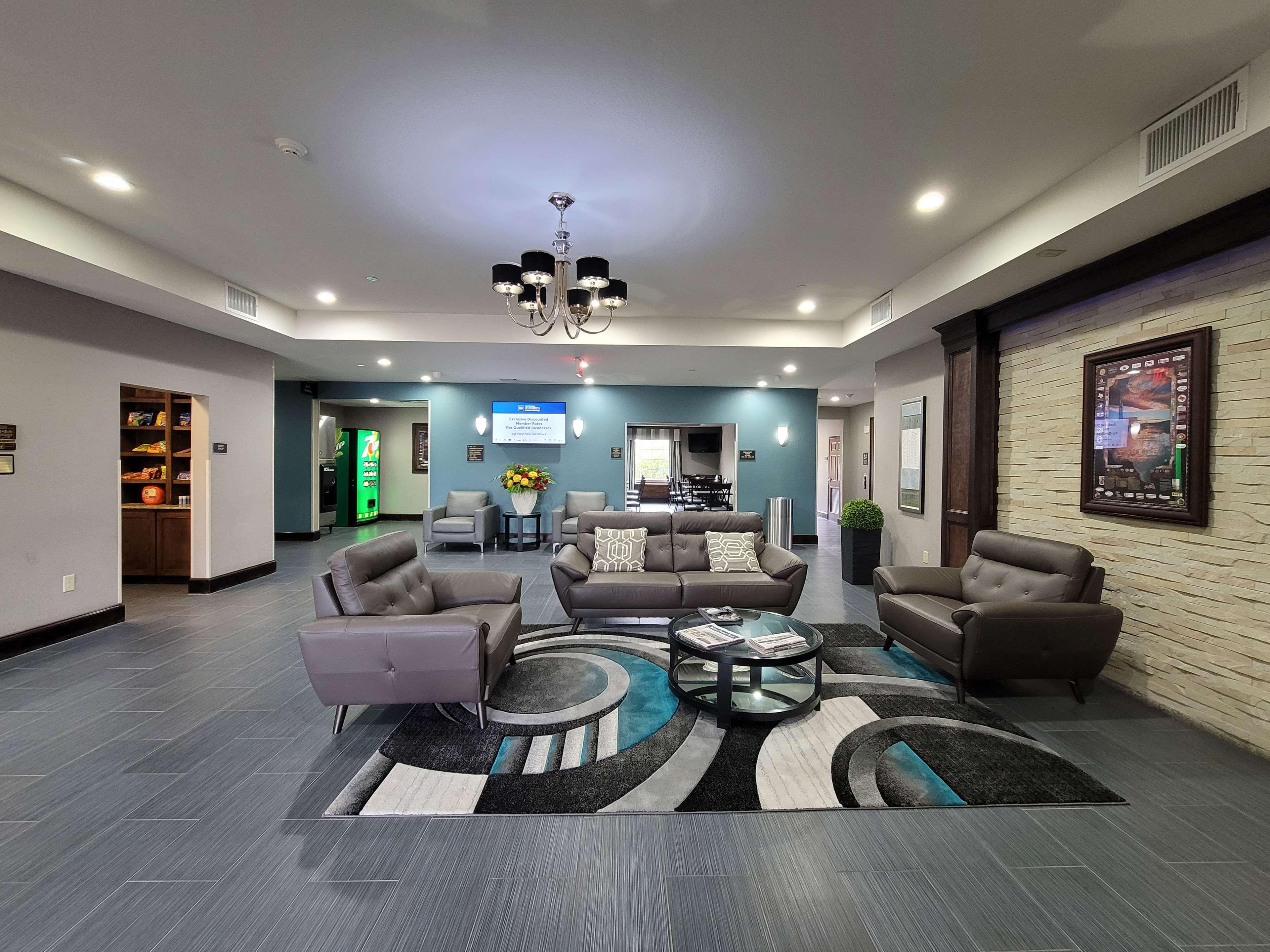 Best Western Plus Kenedy Inn Экстерьер фото