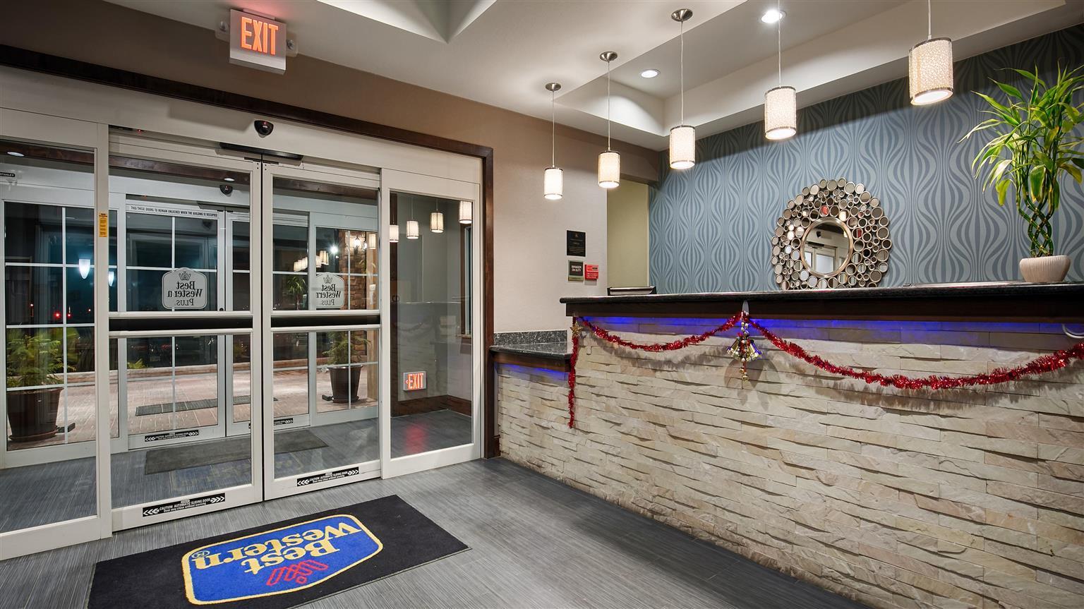 Best Western Plus Kenedy Inn Экстерьер фото
